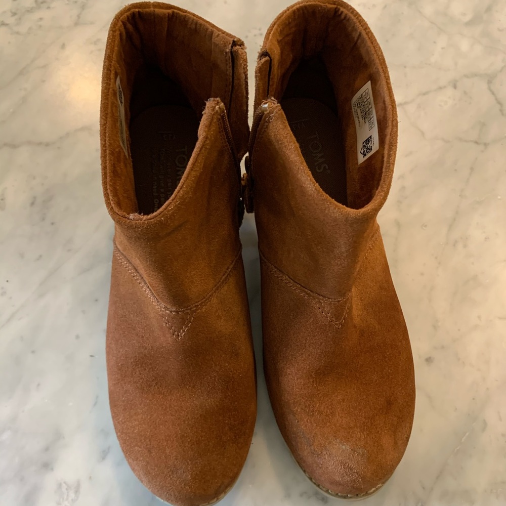 Girl Toms Suede Booties